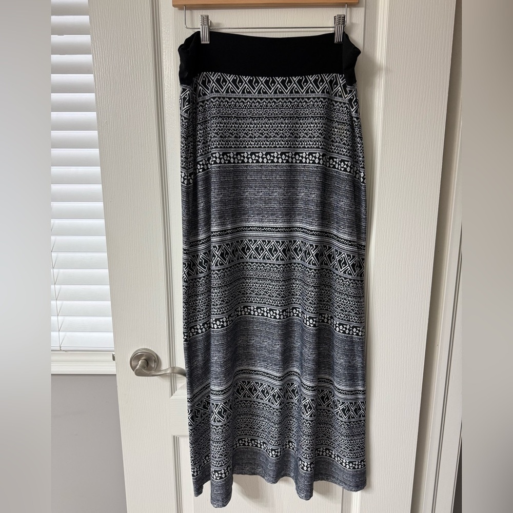 Melanie Lyne Maxi Skirt L Black White